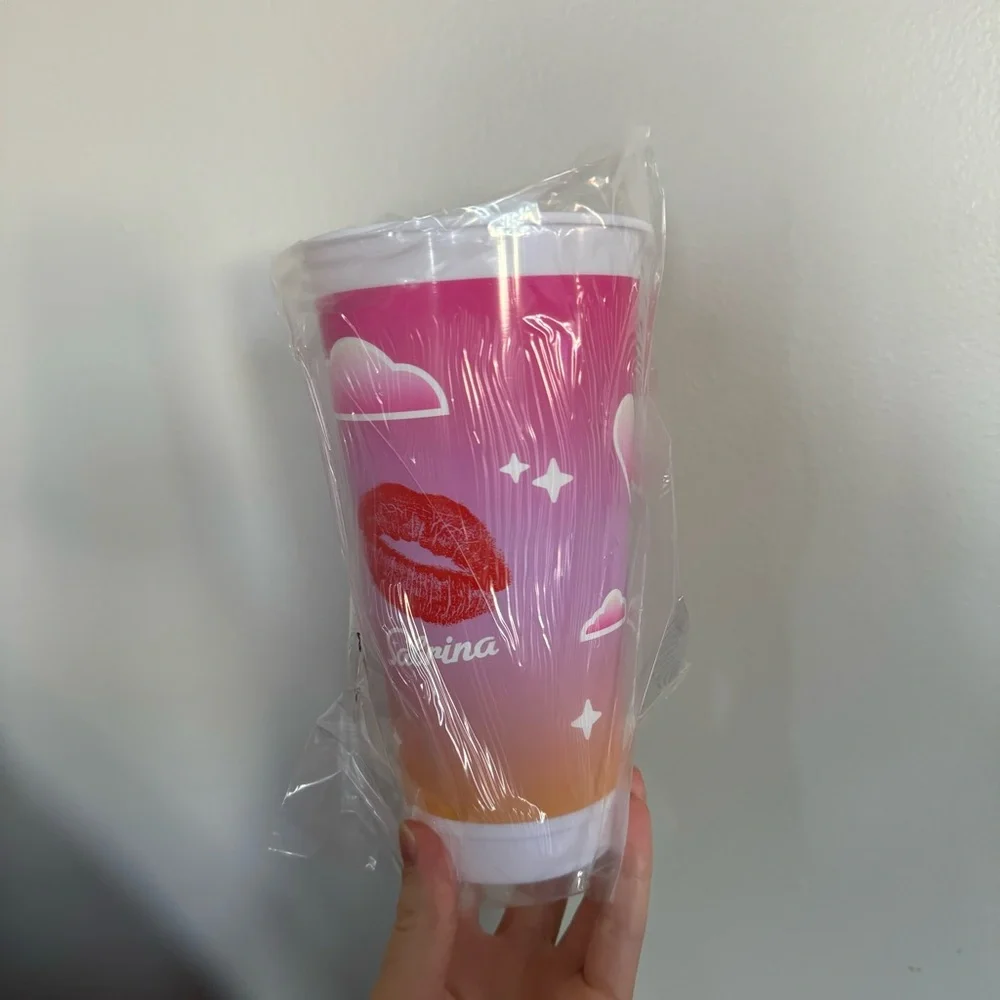New exclusive Sabrina Carpenter Dunkin reusable cup - Picture 2 of 2